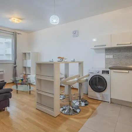 Dalmatino Apartment